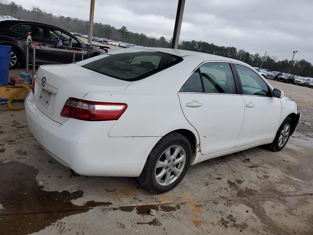 2009 Toyota Camry - Image 3