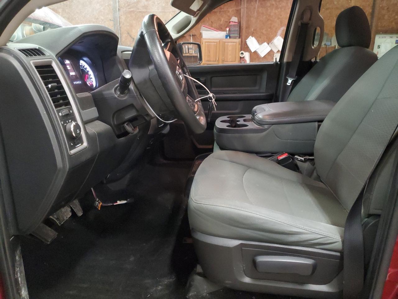 2015 RAM 1500 - Image 7