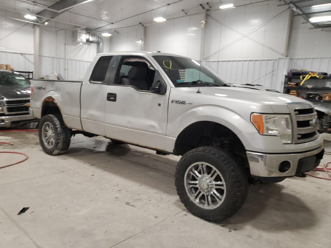 2014 Ford F-150 - Image 4