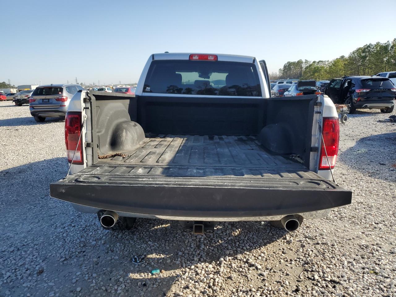 2019 RAM 1500 - Image 6