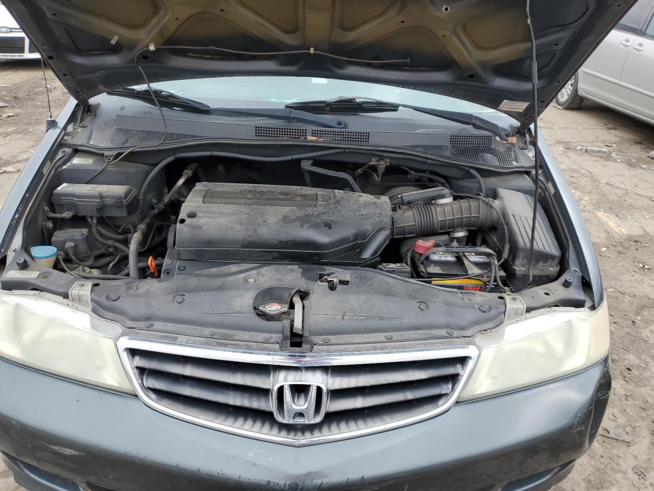 2004 Honda Odyssey - Image 12