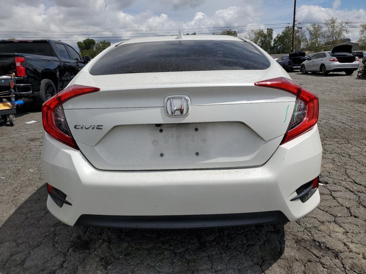 2HGFC2F7XHH576527 HONDA CIVIC 2017