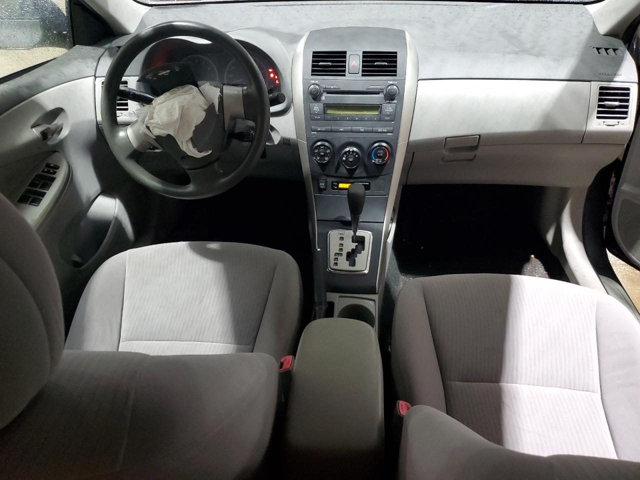 2010 Toyota Corolla - Image 8