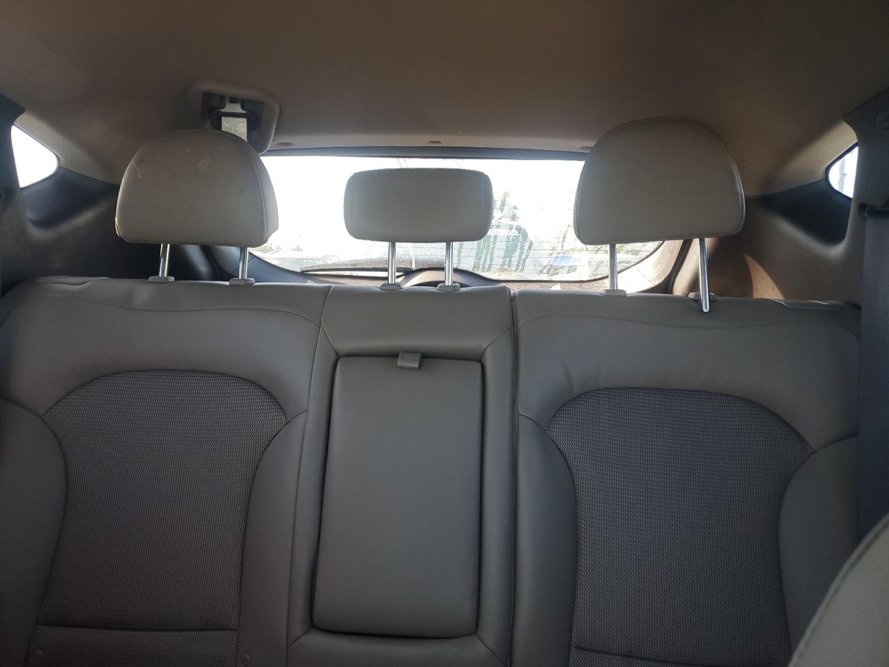 2015 Hyundai Tucson - Image 10