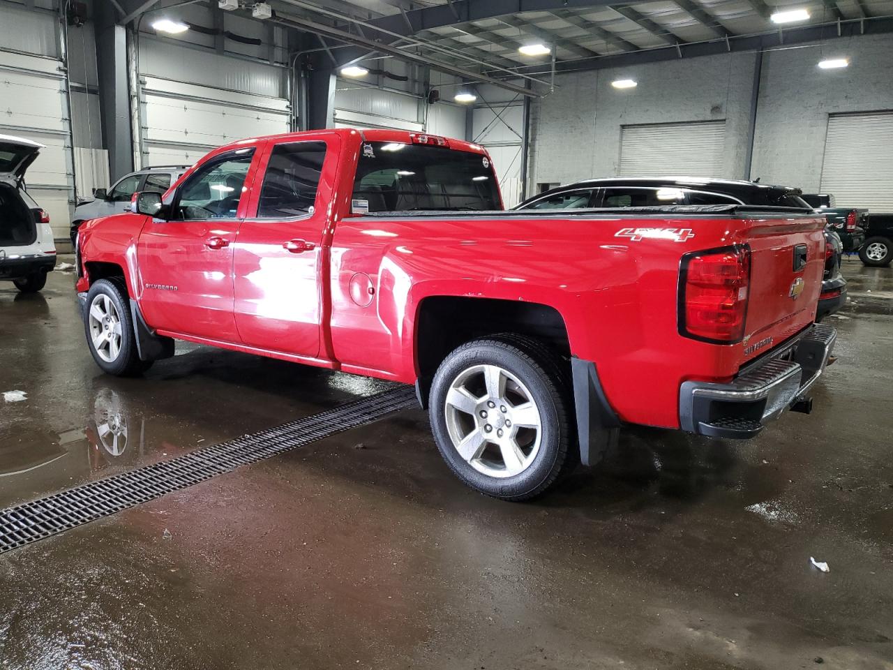 2014 Chevrolet Silverado - Image 2
