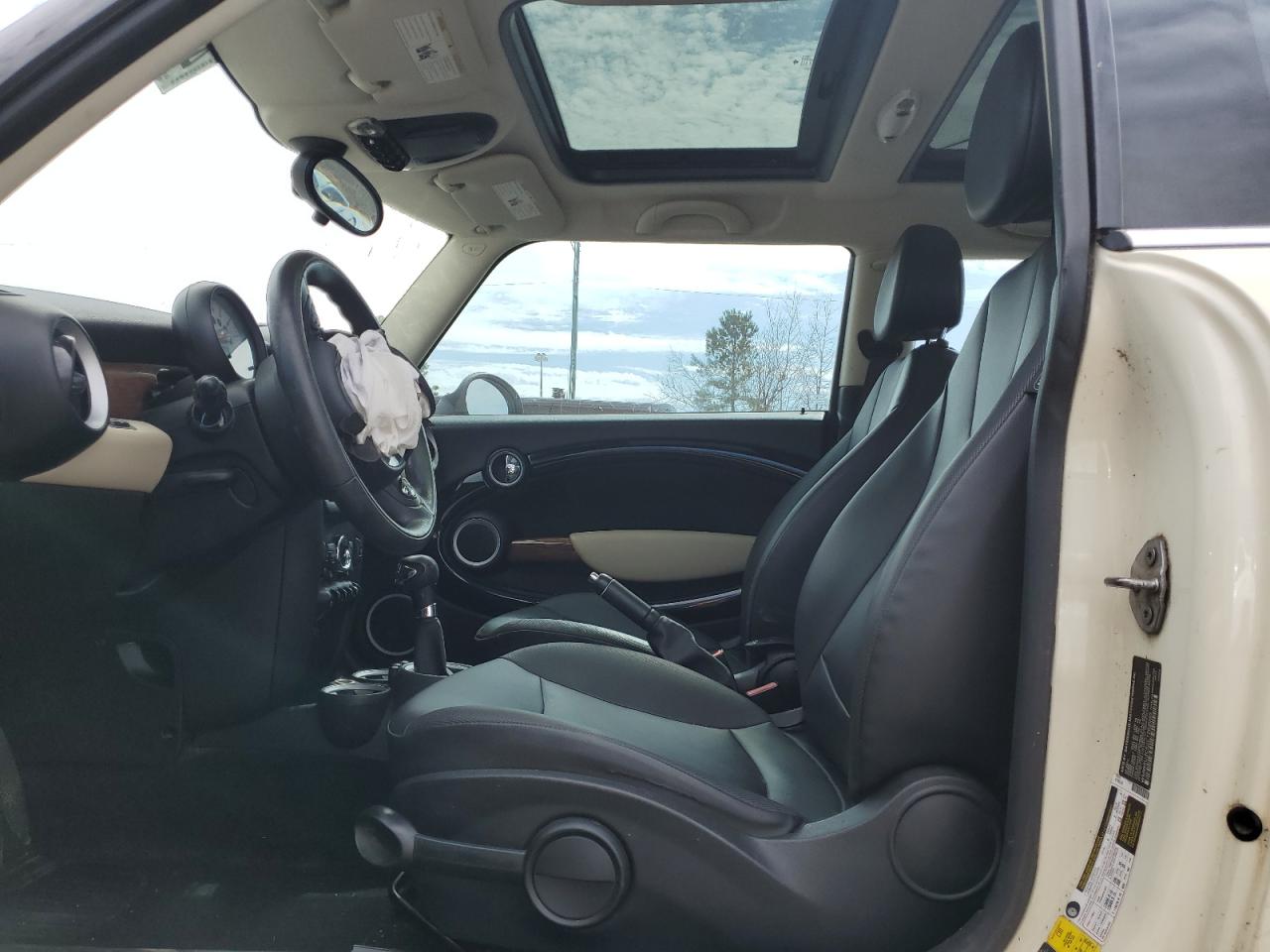 2012 MINI Cooper - Image 7