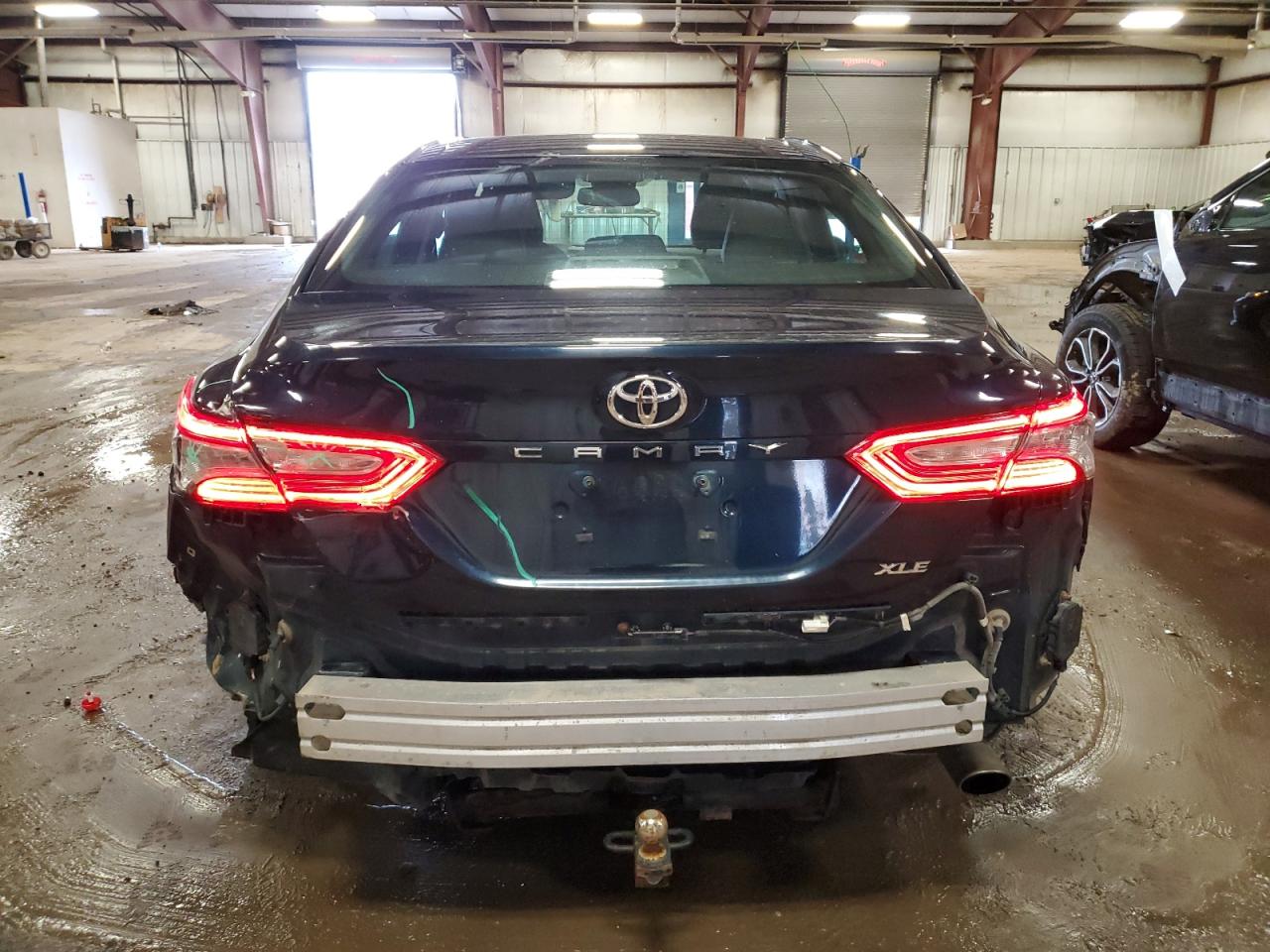 2018 Toyota Camry - Image 6