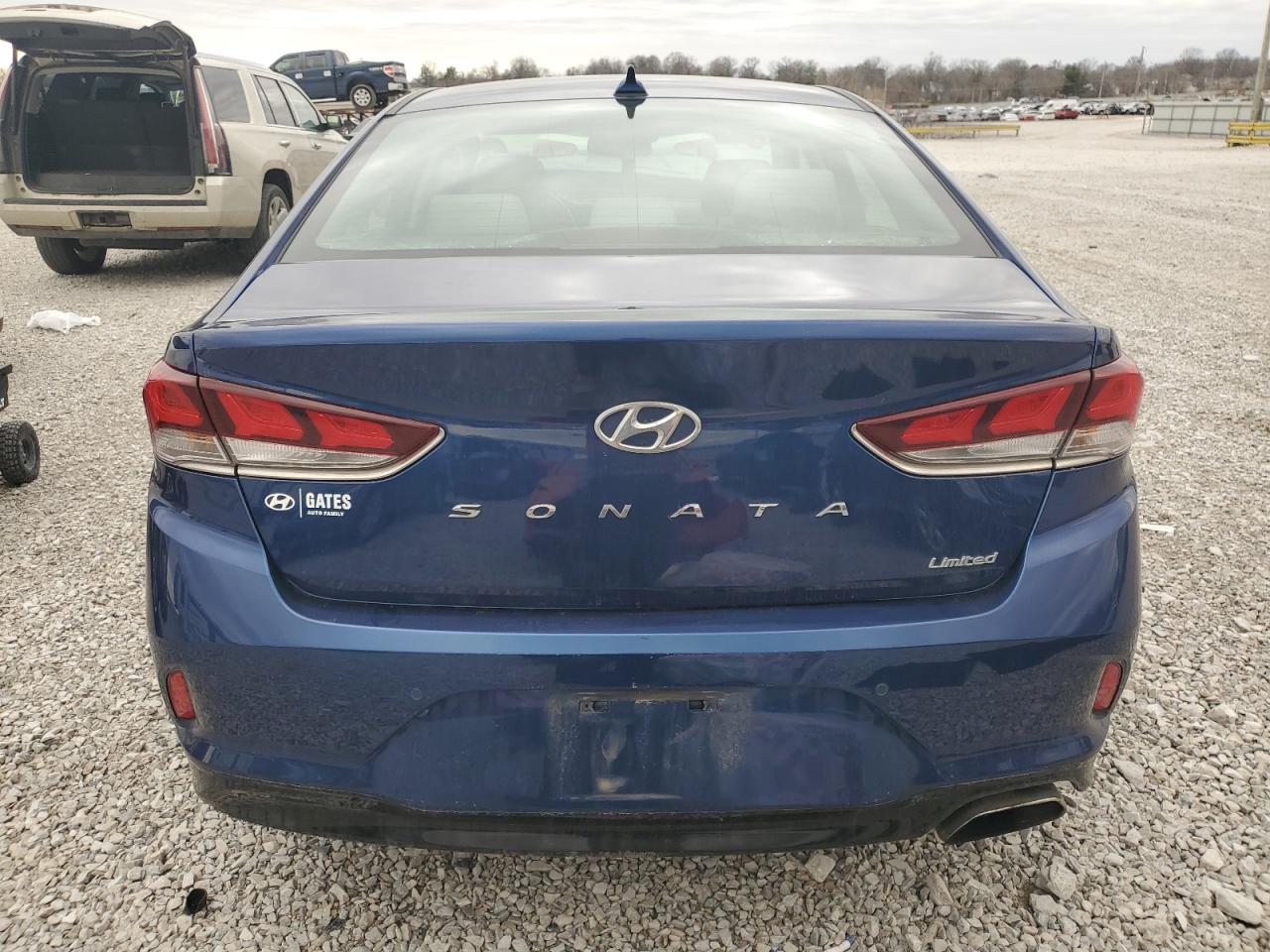 2018 Hyundai Sonata - Image 6