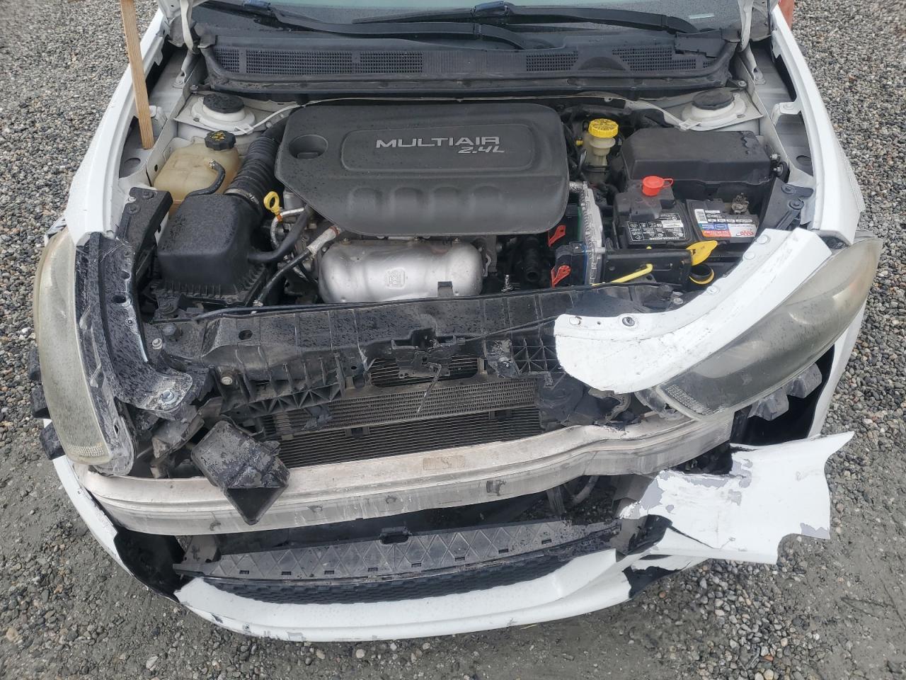 2016 Dodge Dart - Image 11