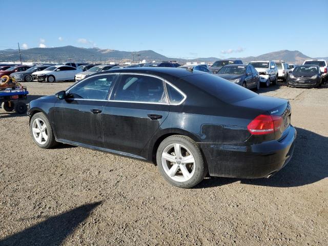  VOLKSWAGEN PASSAT 2012 Чорний