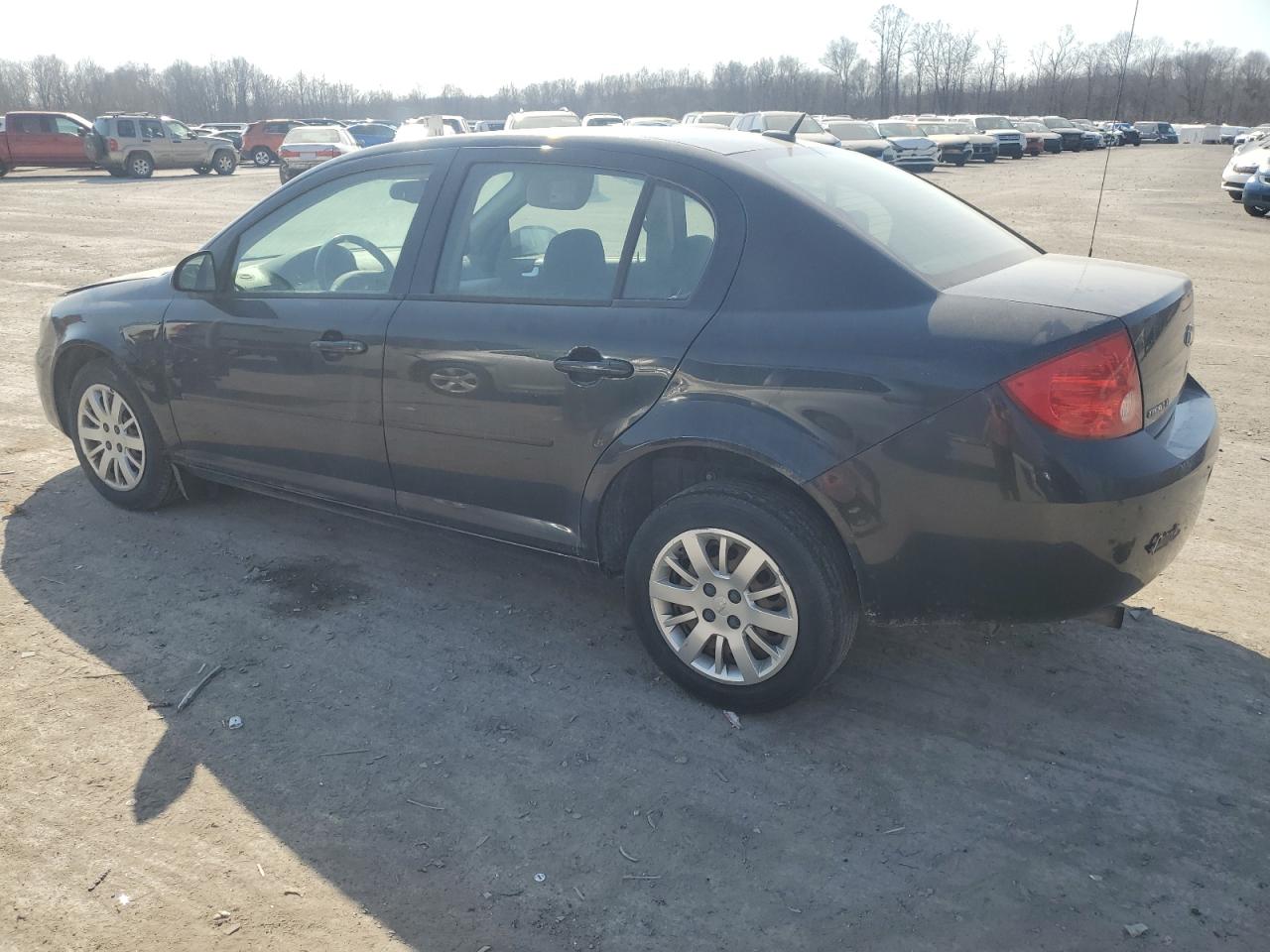 2010 Chevrolet Cobalt - Image 2