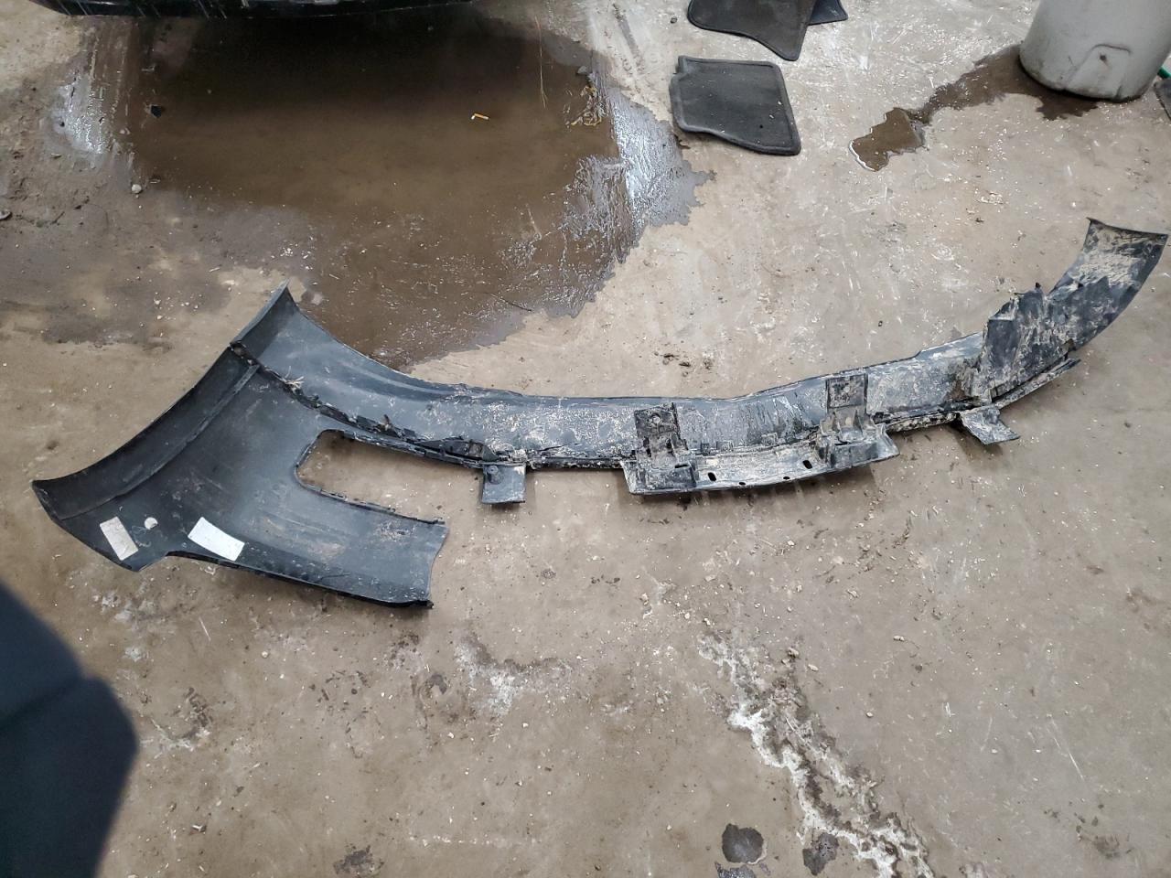 1GNSKHKCXKR272103 CHEVROLET SUBURBAN 2019