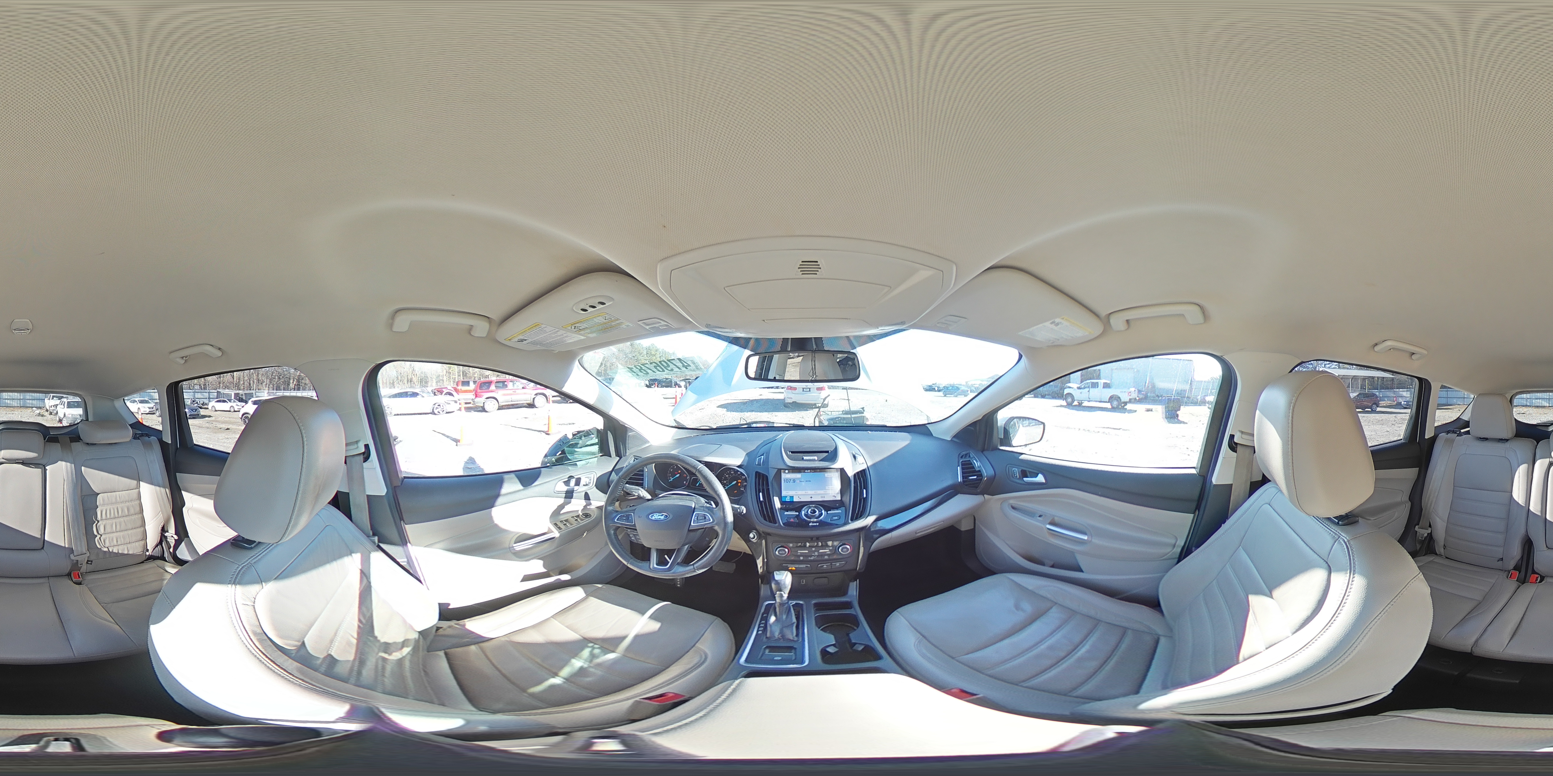 2017 Ford Escape - Image 15