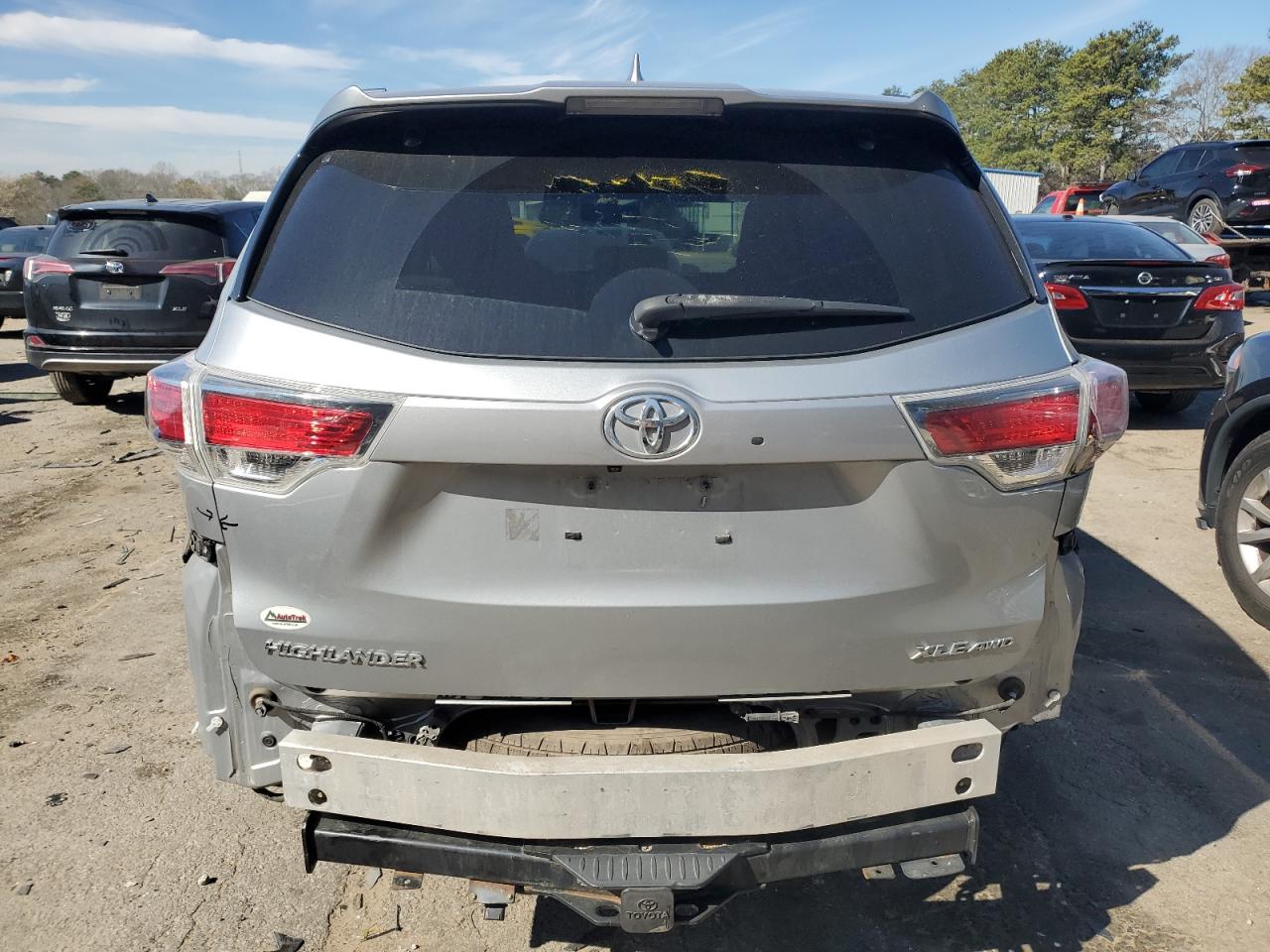 2015 Toyota Highlander - Image 6