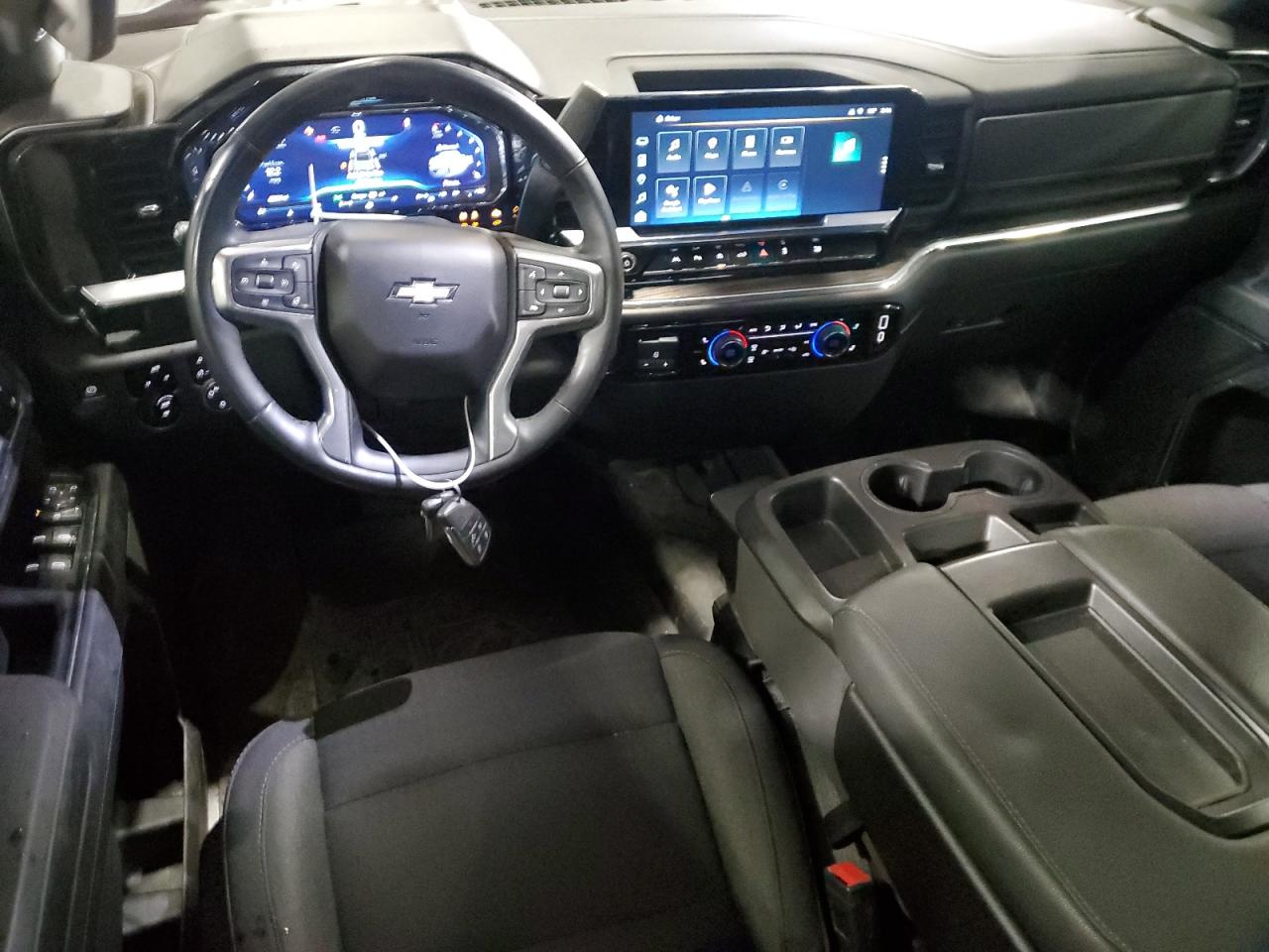 2023 Chevrolet Silverado - Image 8