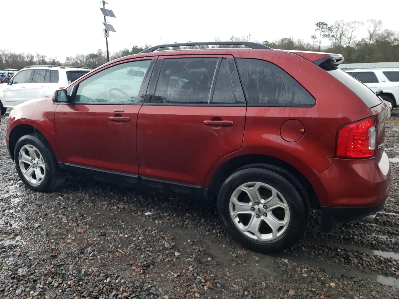 2014 Ford Edge - Image 2