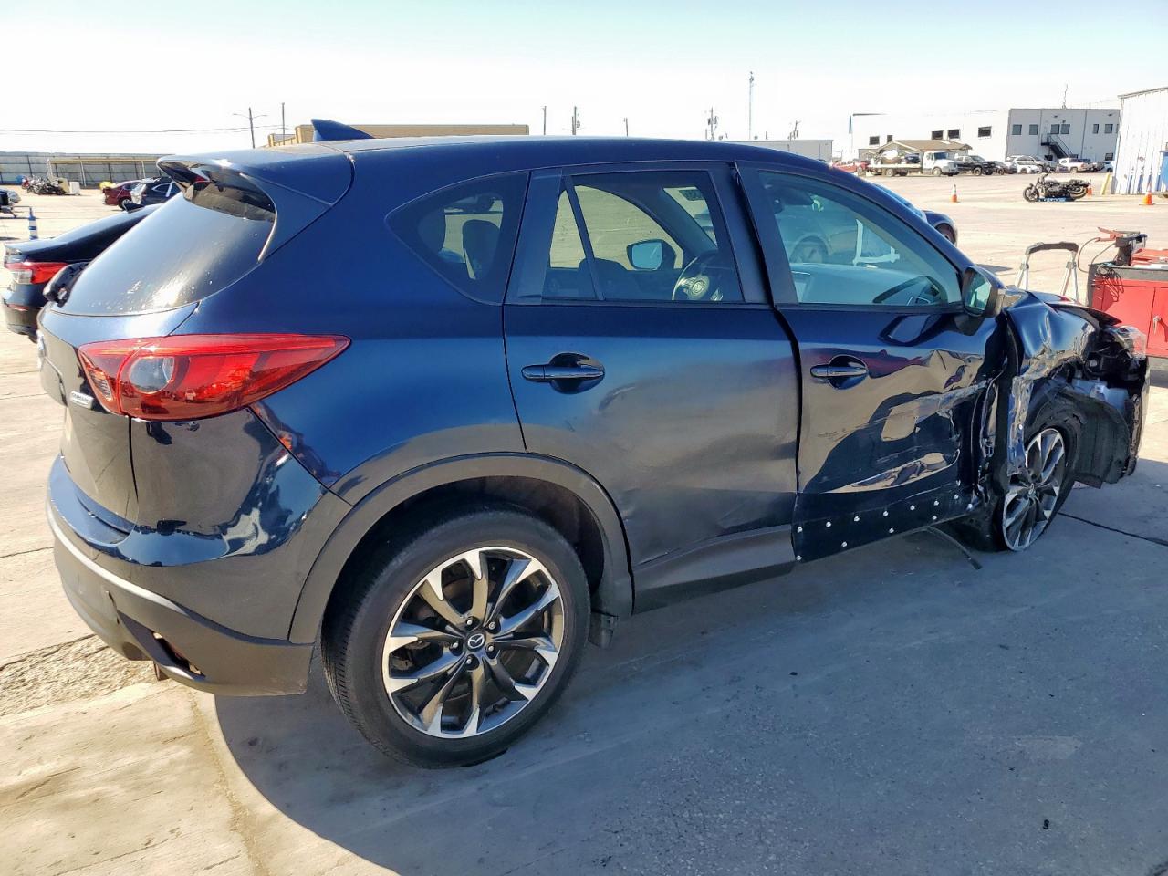 2016 Mazda CX-5 - Image 3