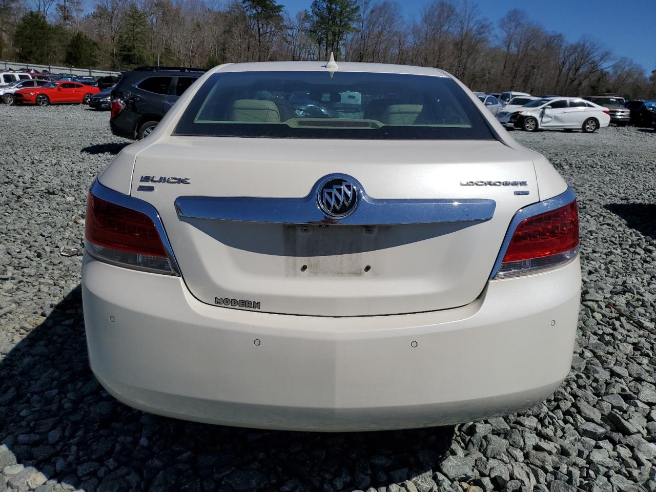 2011 Buick LaCrosse - Image 6