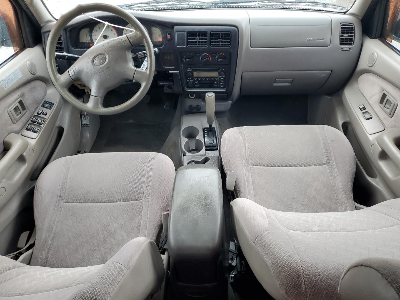 2004 Toyota Tacoma - Image 8