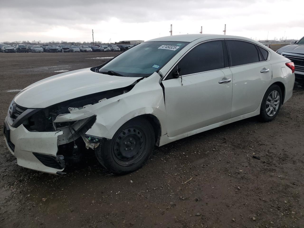 2016 Nissan Altima - Image 1