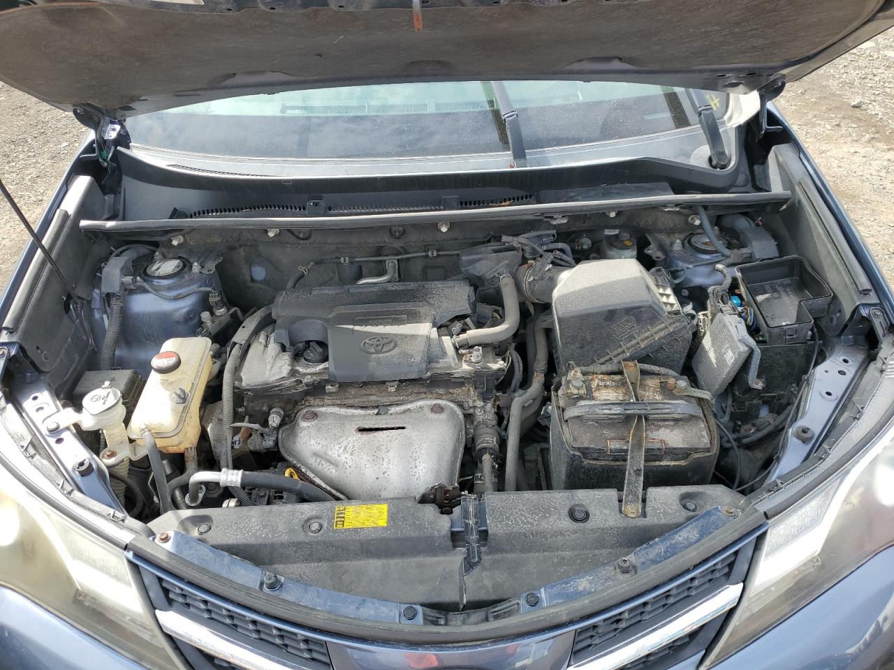 2014 Toyota RAV 4 - Image 12