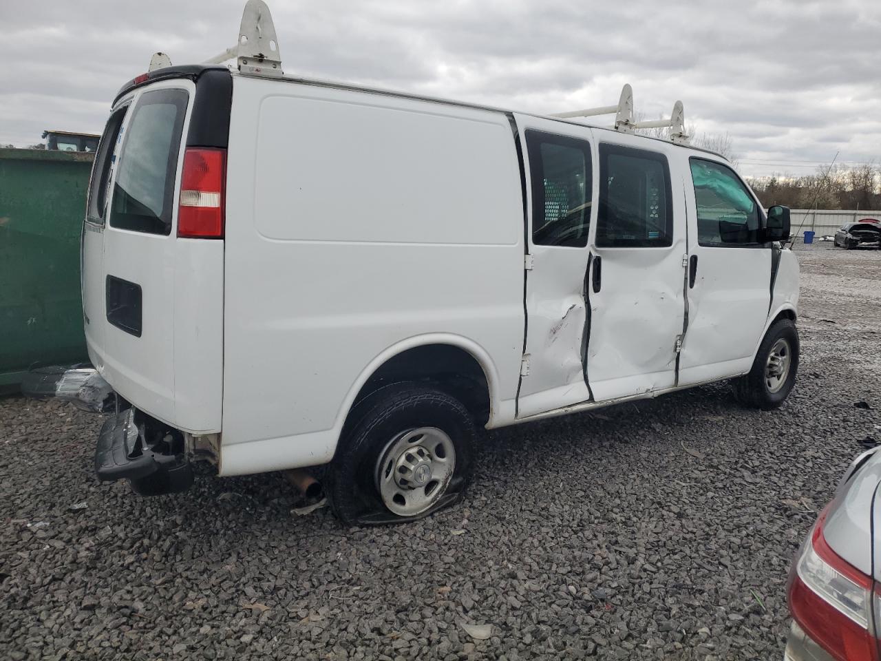 1GCWGAFFXH1164076 CHEVROLET EXPRESS 2017