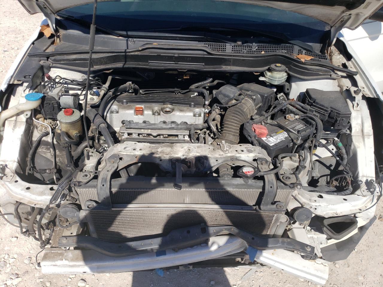 2010 Honda CR-V - Image 12