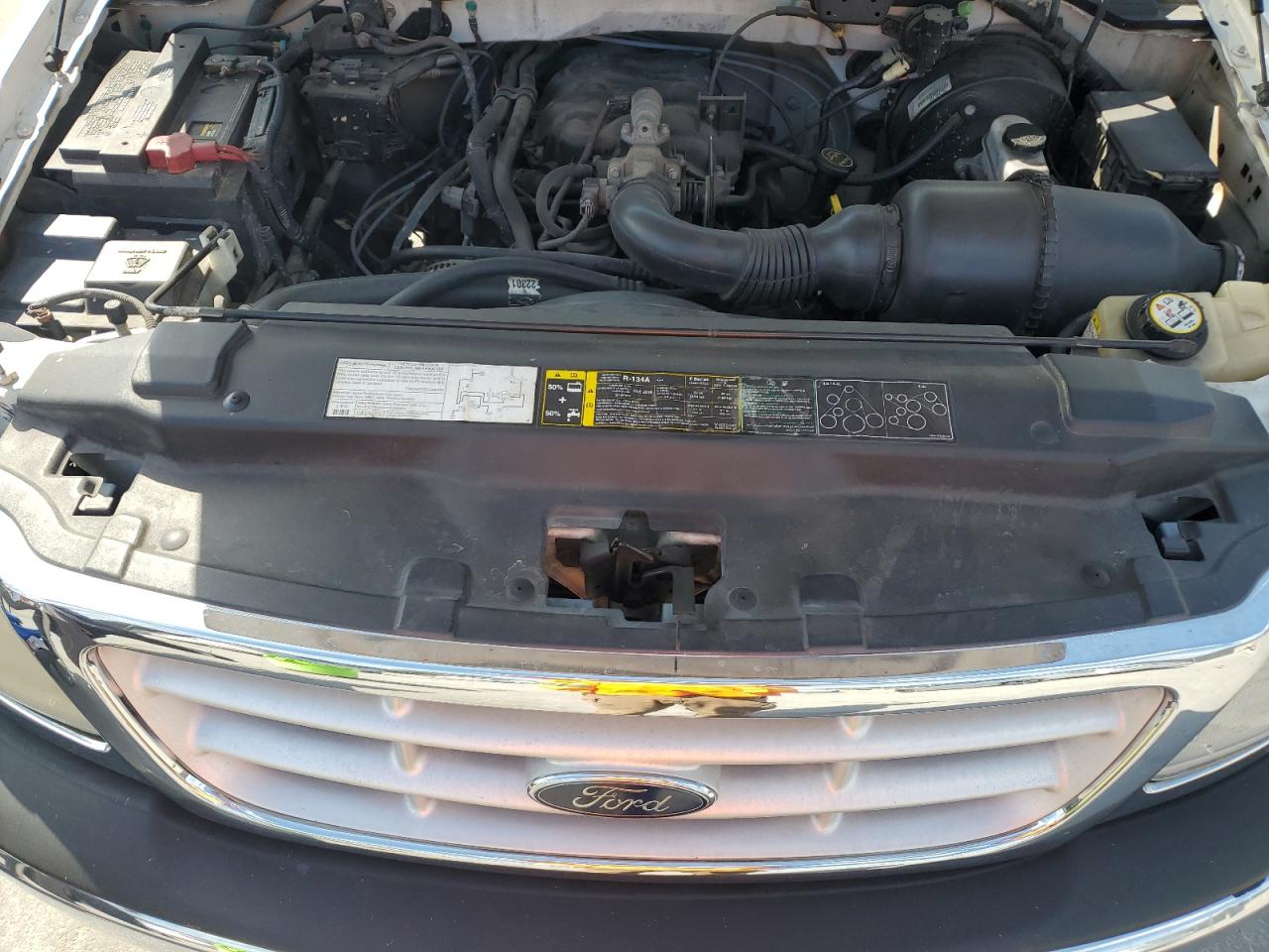 2004 Ford F-150 - Image 11
