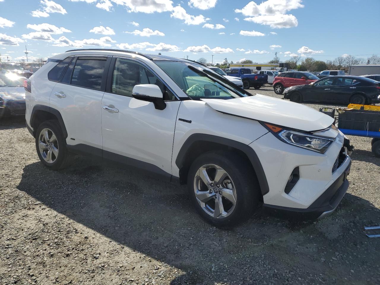 2019 Toyota RAV 4 - Image 4
