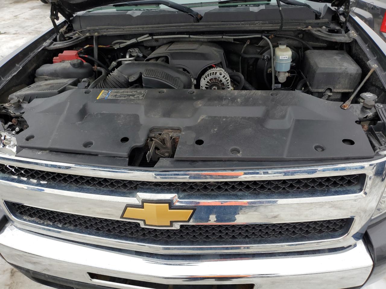 2010 Chevrolet Silverado - Image 11