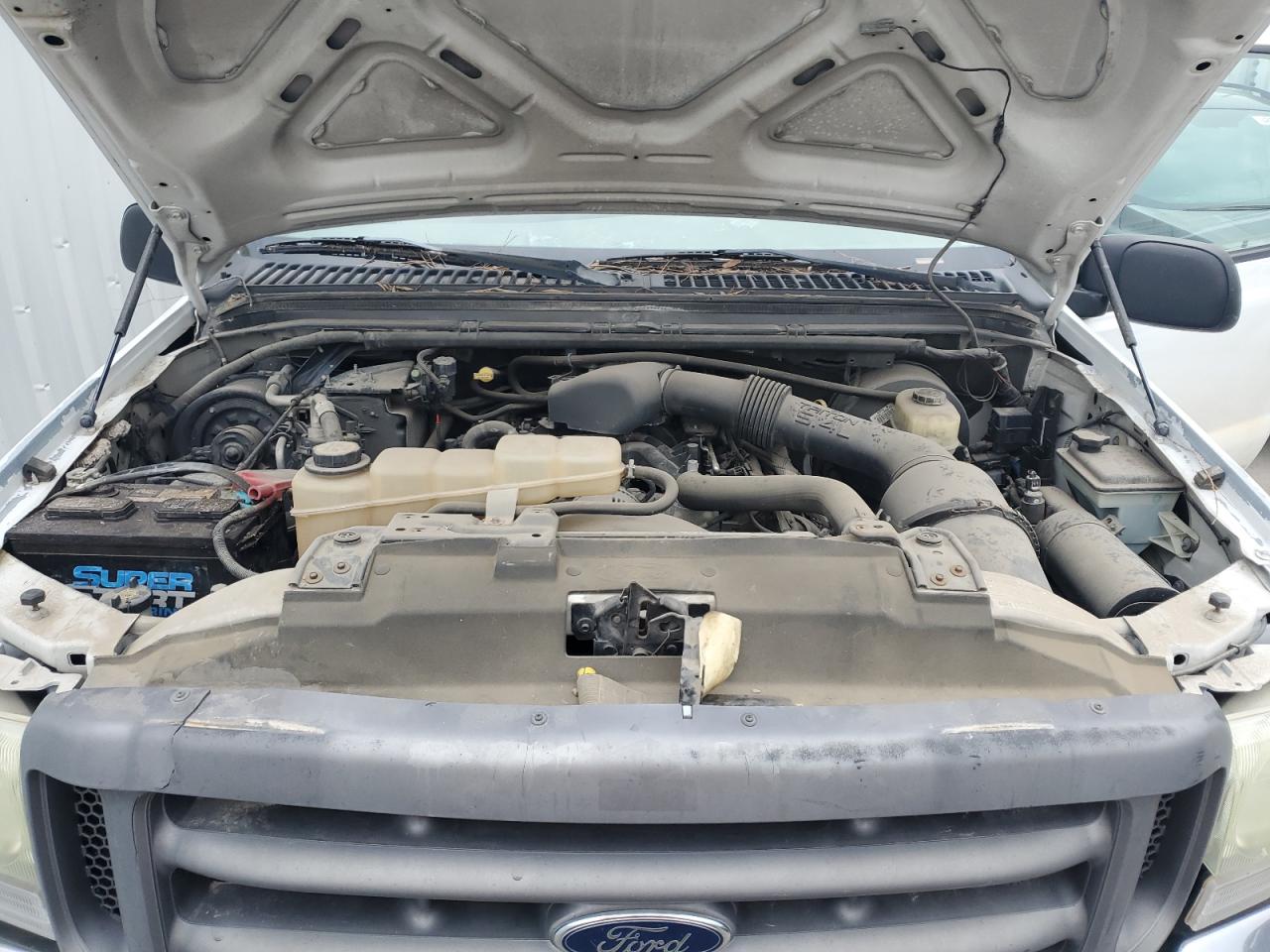 2004 Ford F250 - Image 11