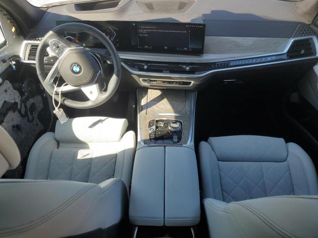  BMW X7 2023 Biały