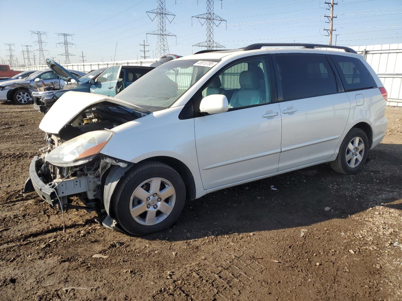 2010 Toyota Sienna - Image 1