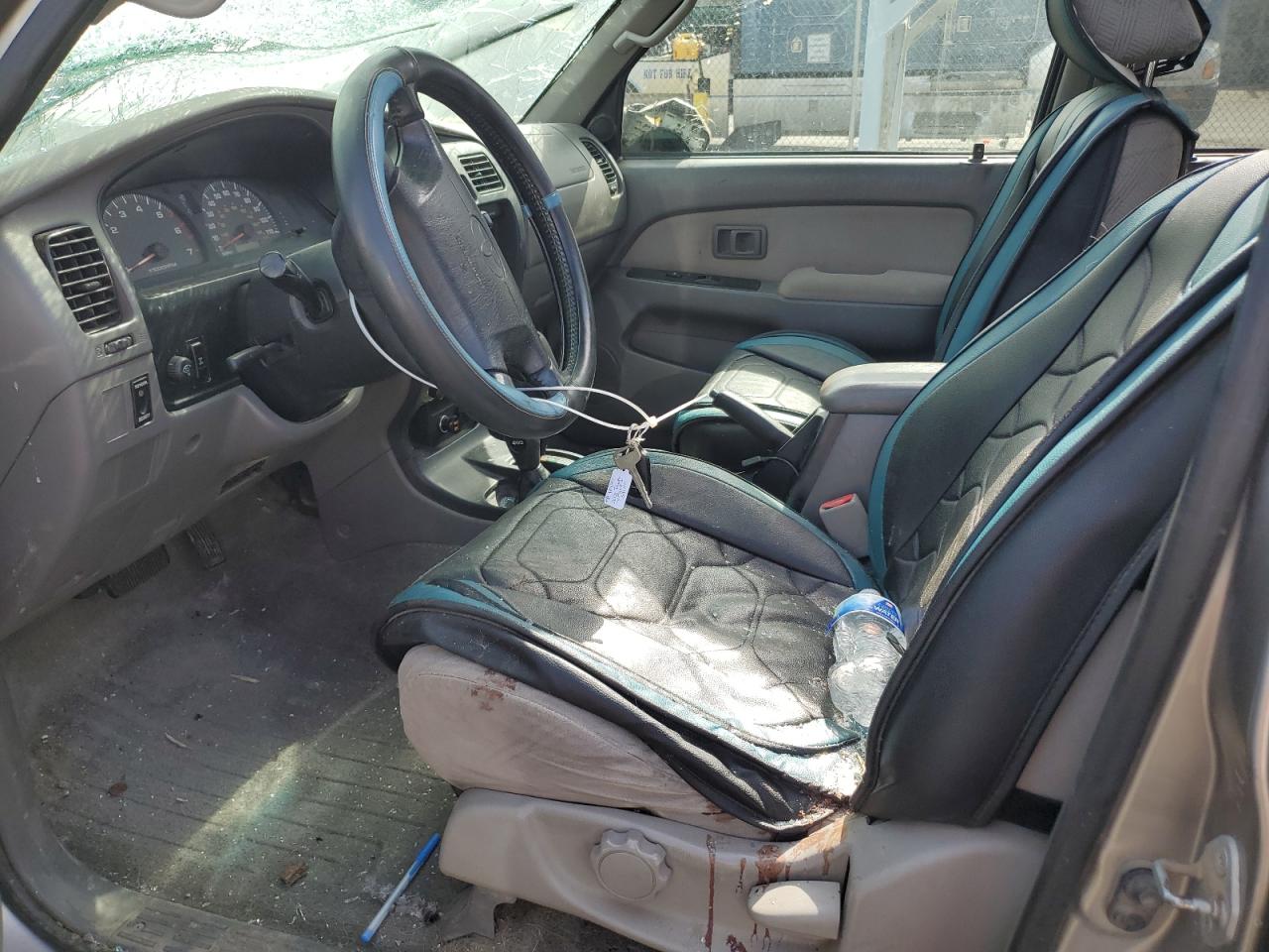 2001 Toyota 4Runner - Image 7