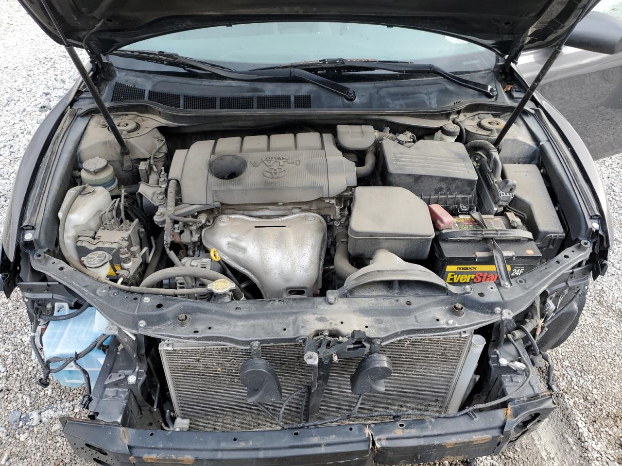 2011 Toyota Camry - Image 11
