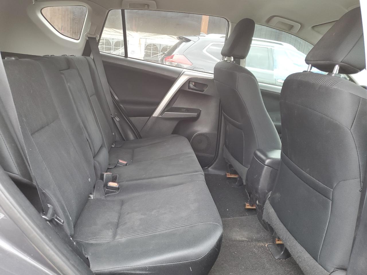 2T3BFREV4GW475978 TOYOTA RAV4 2016