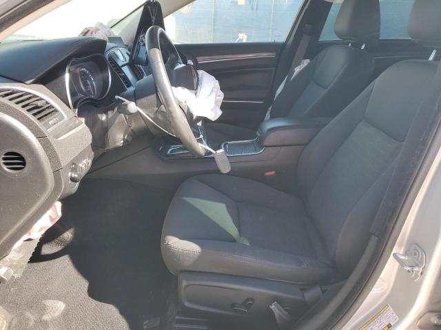  CHRYSLER 300 2020 Сріблястий