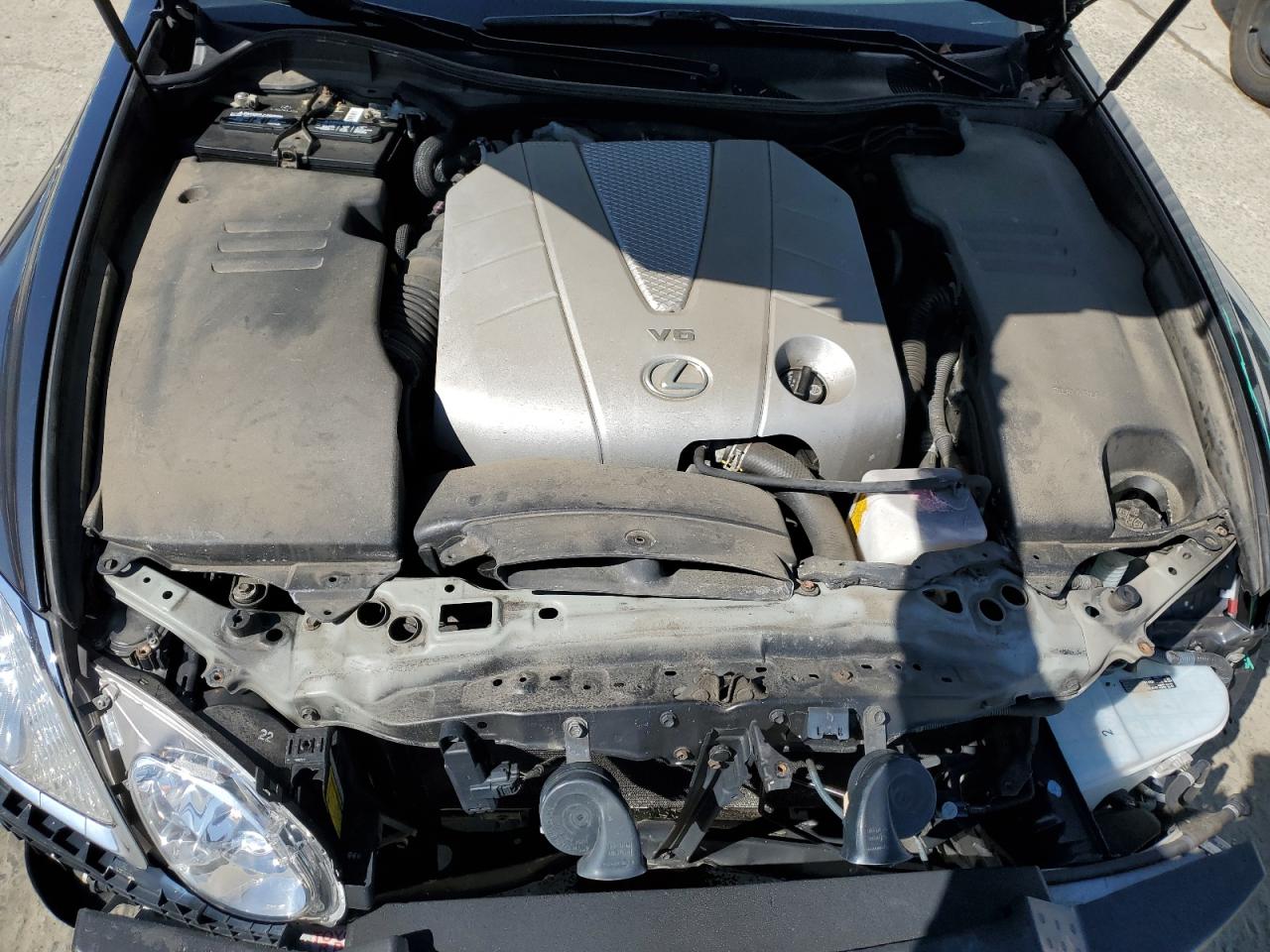 2010 Lexus GS - Image 11