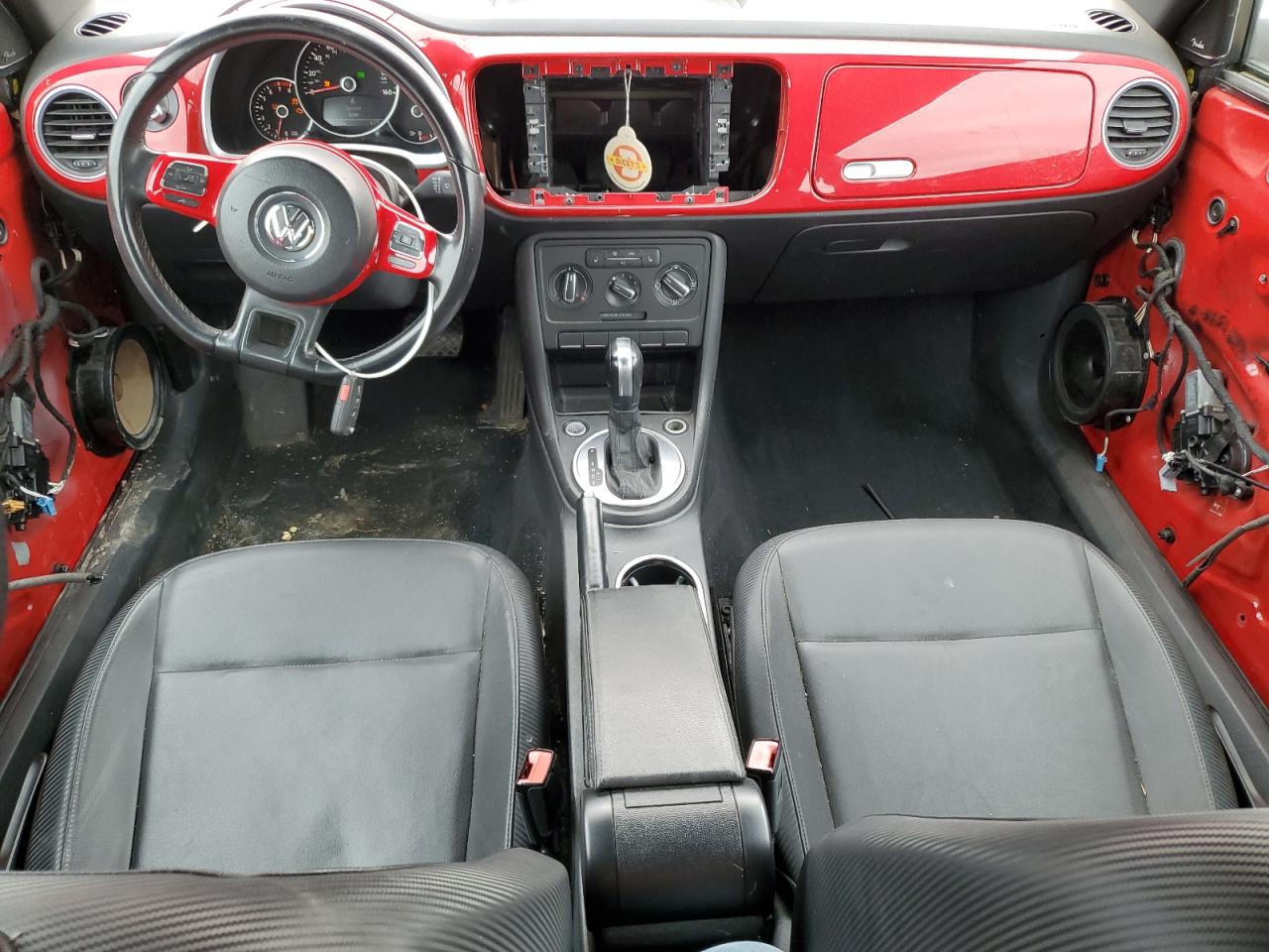 2012 Volkswagen Beetle - Image 8