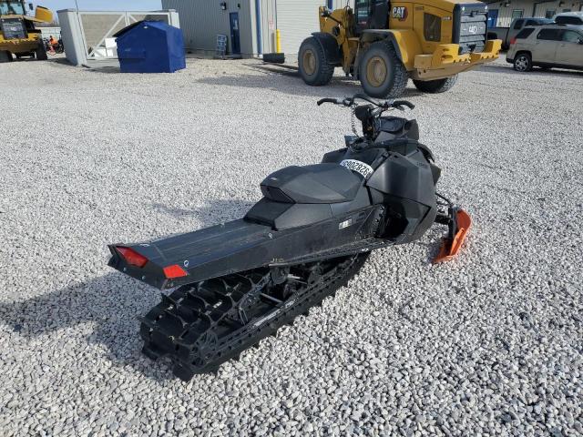 2012 SKIDOO SUMMIT 800