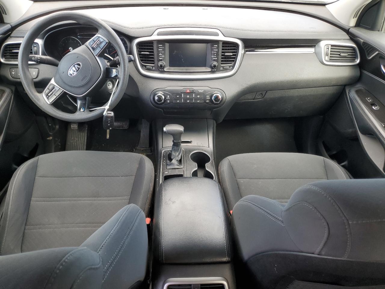 2019 Kia Sorento - Image 8