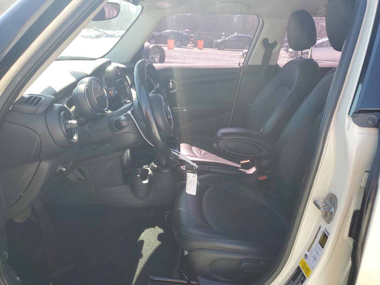 2017 MINI Cooper - Image 7