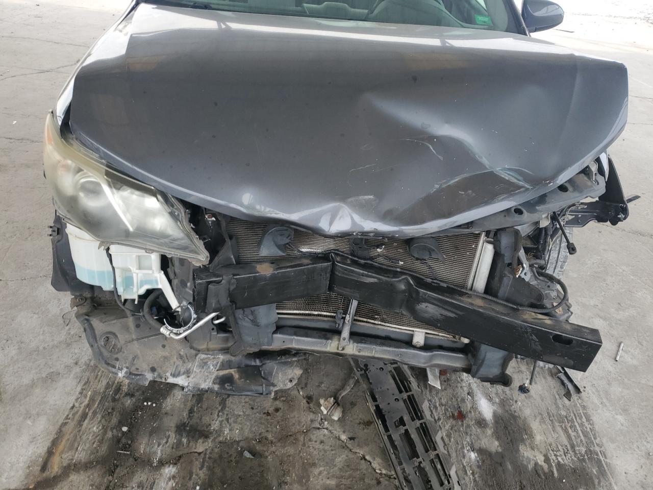 2012 Toyota Camry - Image 12