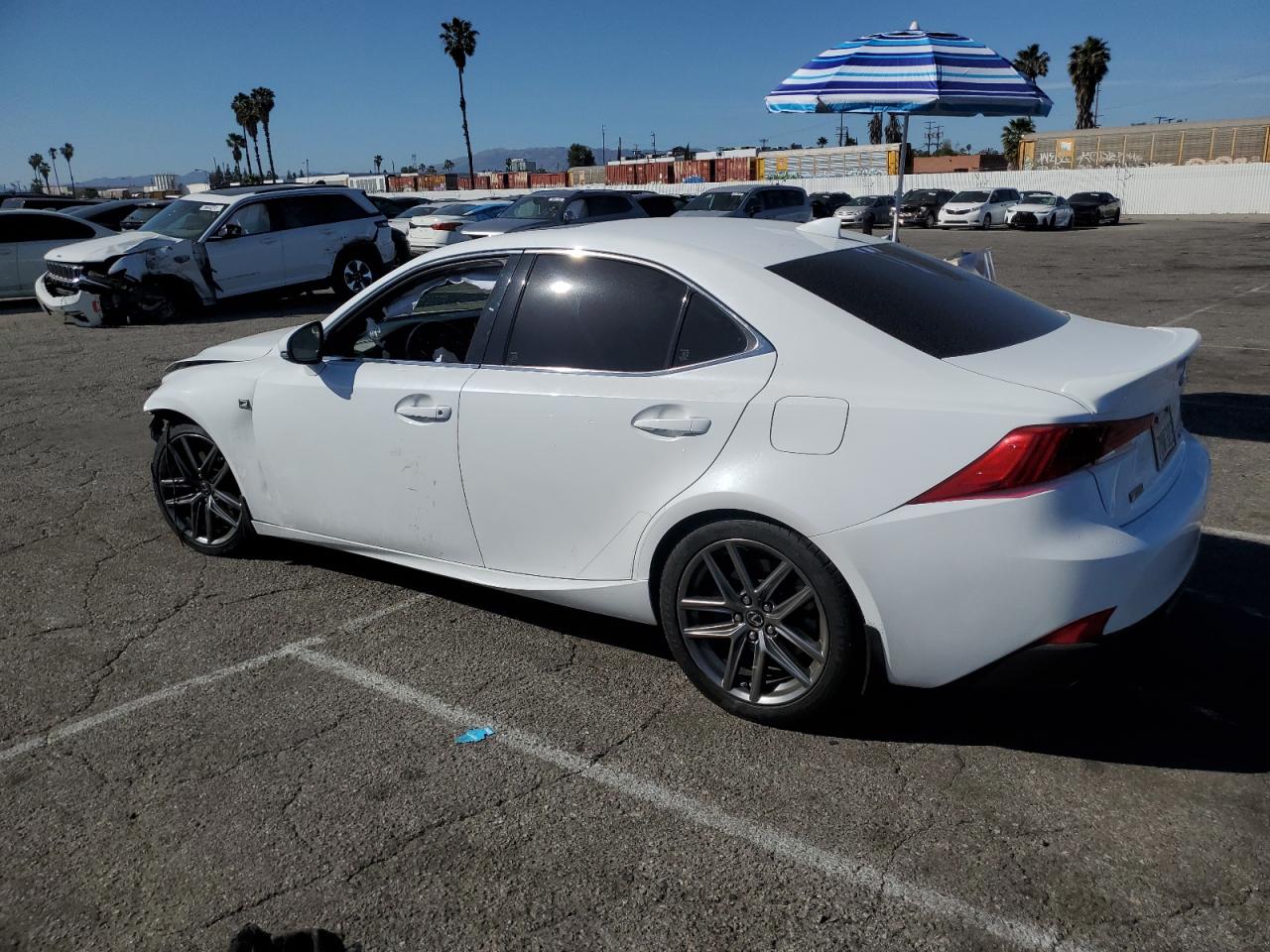 2017 Lexus IS - Image 2