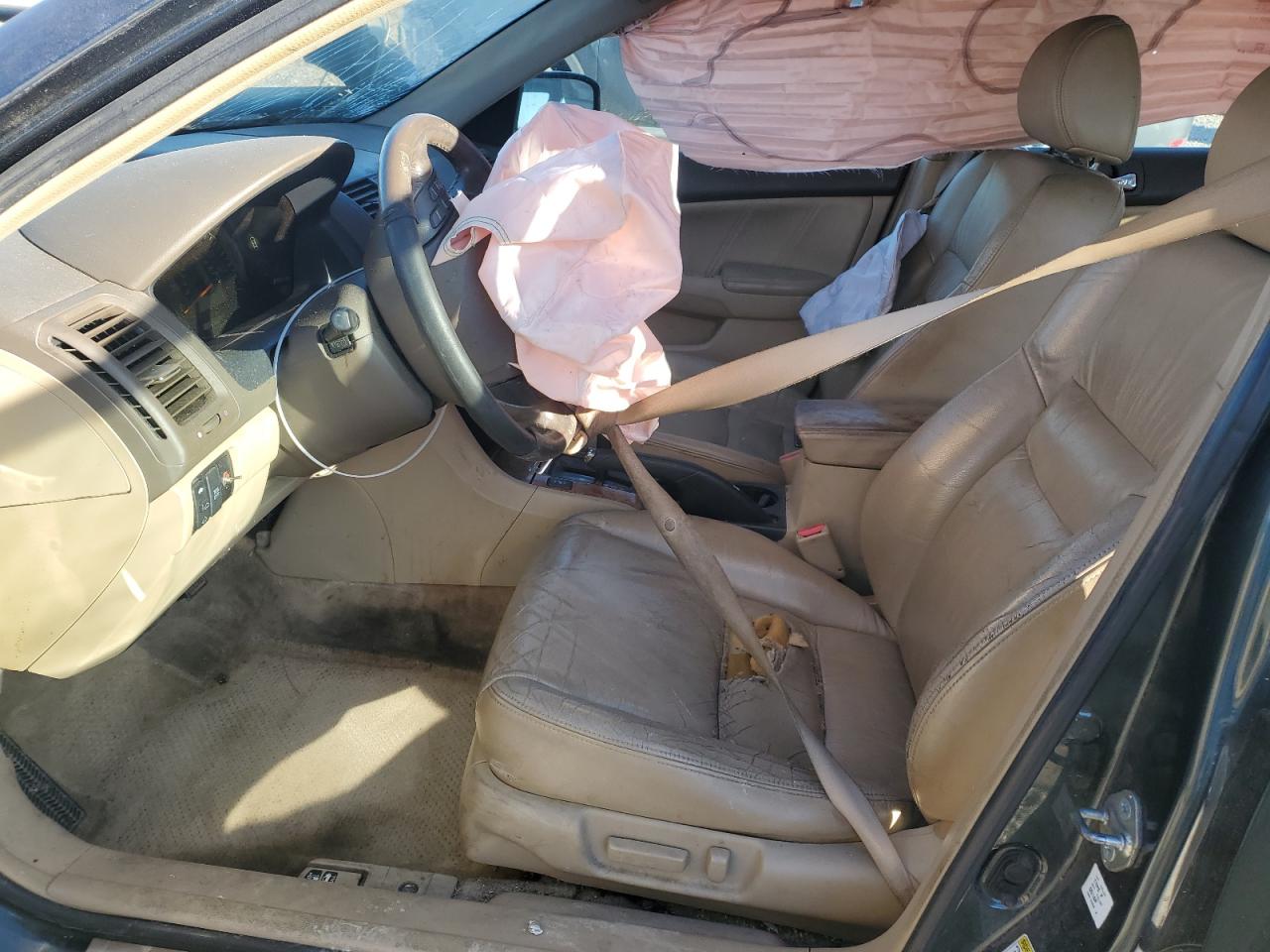 2005 Honda Accord - Image 7