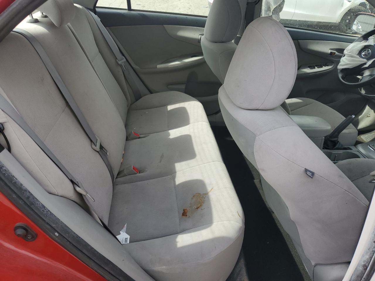 2012 Toyota Camry - Image 10