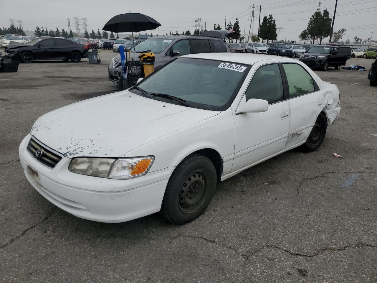 2000 Toyota Camry Ce en Venta en Rancho Cucamonga, CA - Rear End
