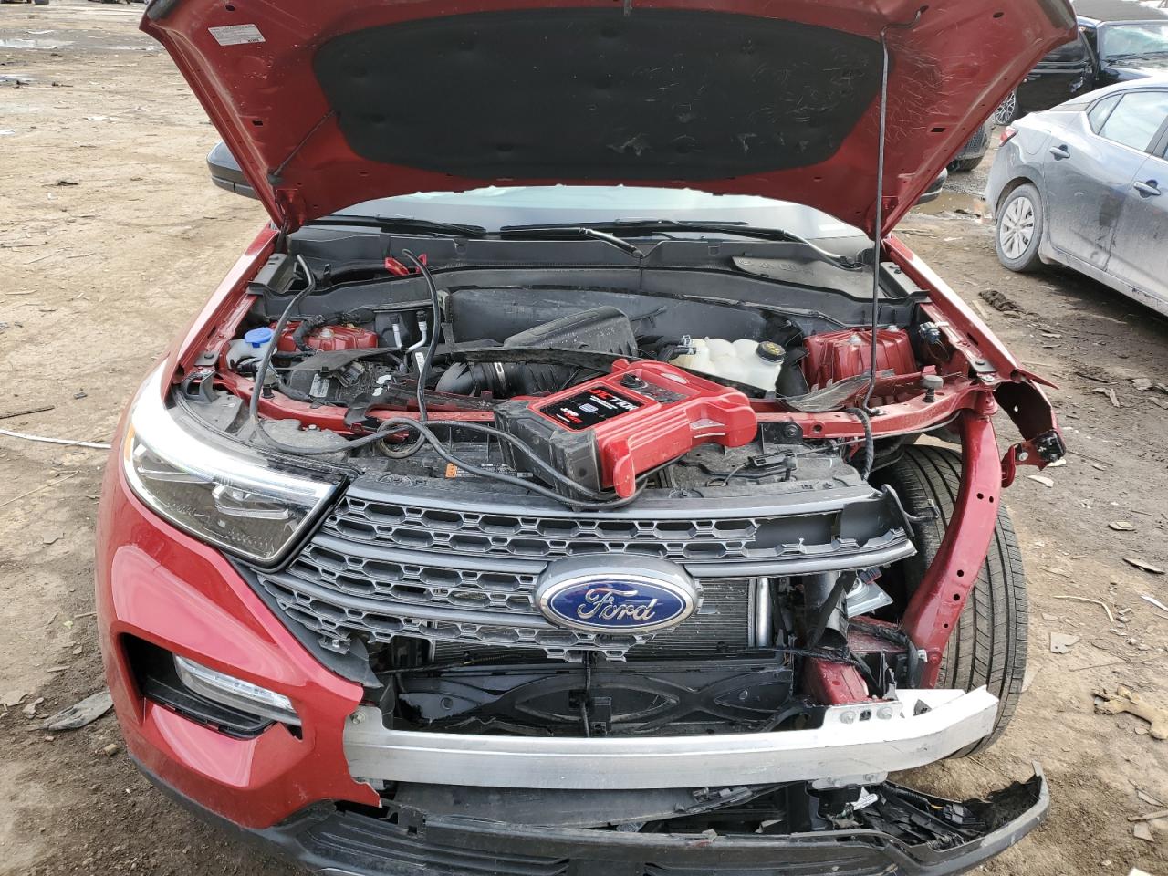 2023 Ford Explorer - Image 14