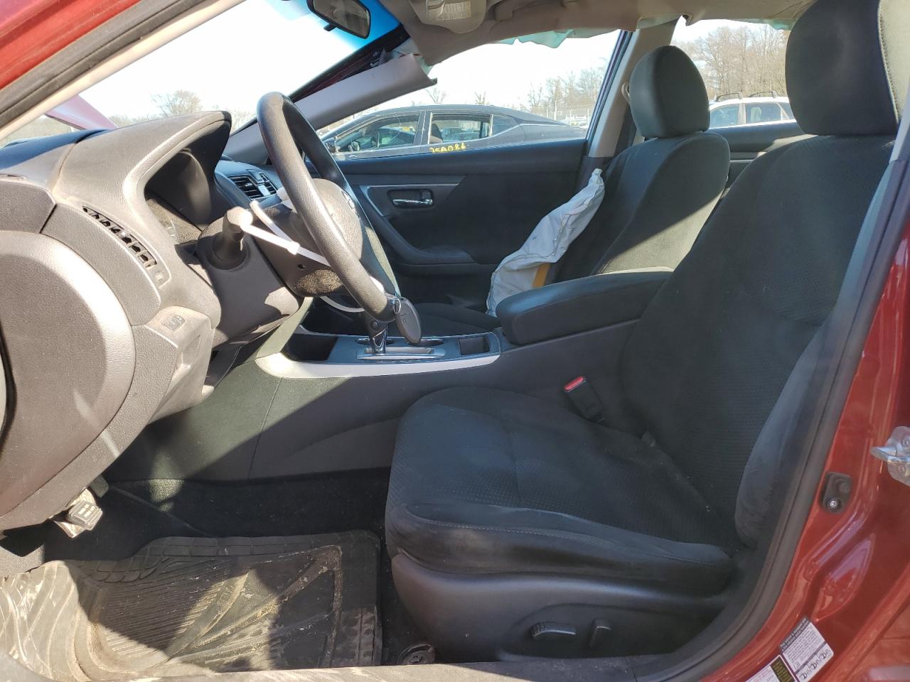 2015 Nissan Altima - Image 7