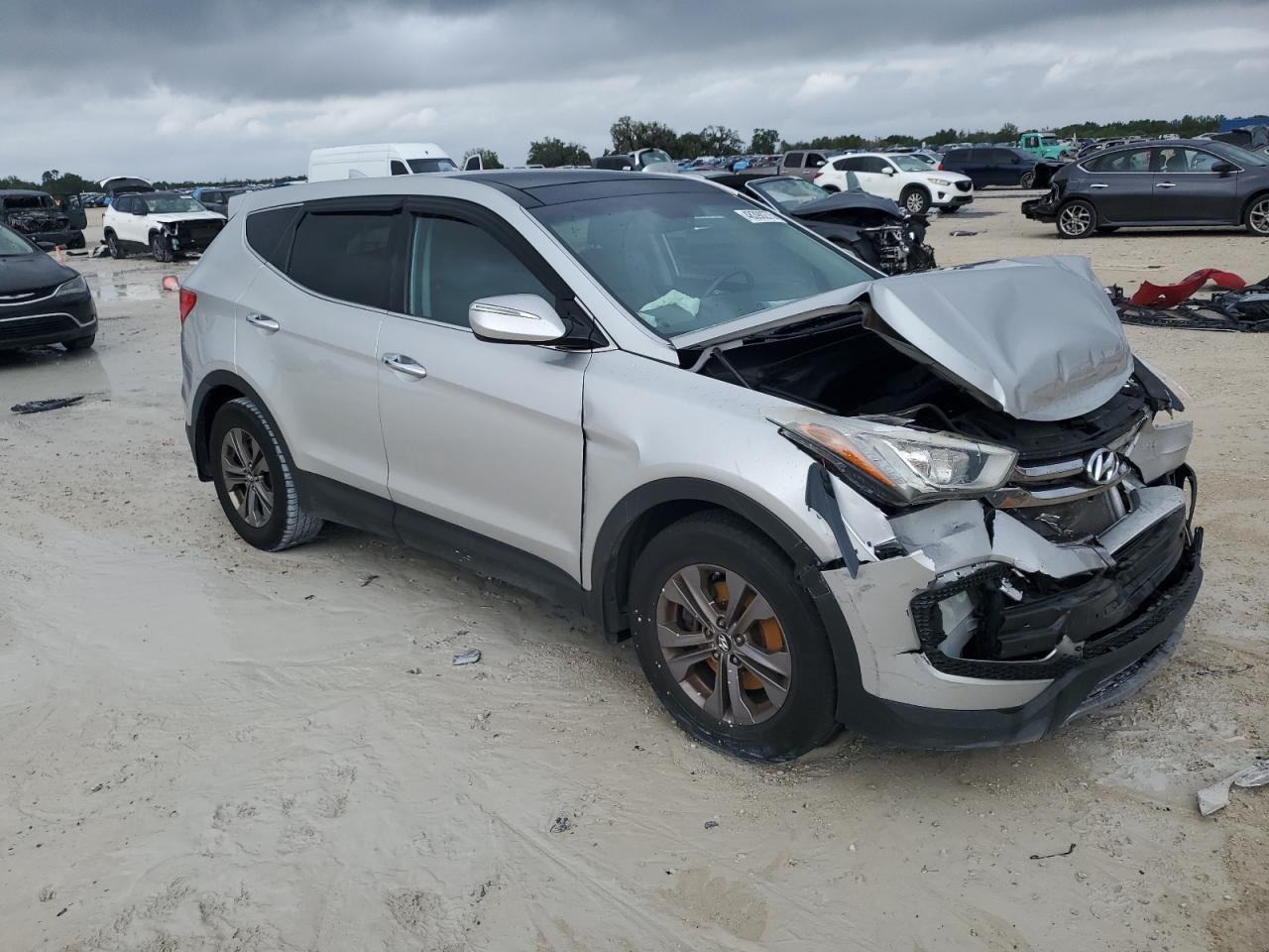 2013 Hyundai Santa Fe - Image 4